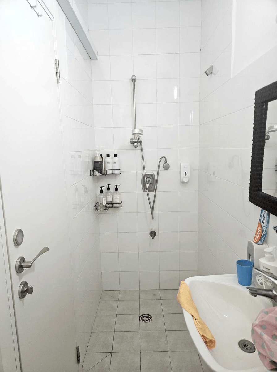 Interior design in Contemporary style — Bathroom by GenRoom AI