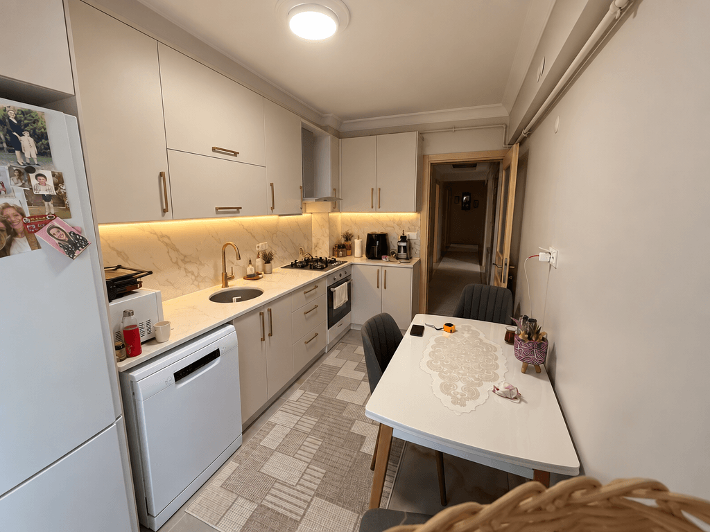 Interior design in Contemporary style — Kitchen by GenRoom AI