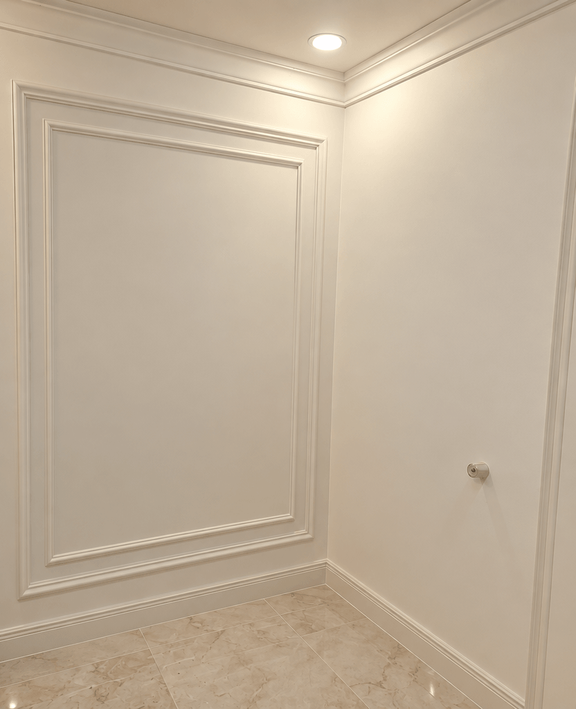 التصميم الداخلي بنمط Neoclassic — غرفة المعيشة من GenRoom AI