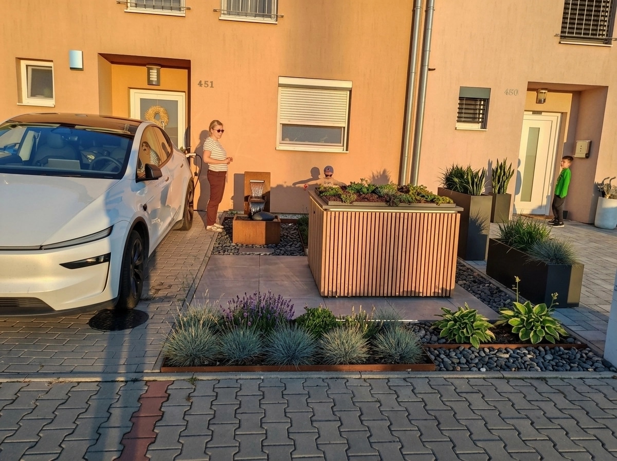 Landscape design in Contemporary Yard style — Yard by GenRoom AI