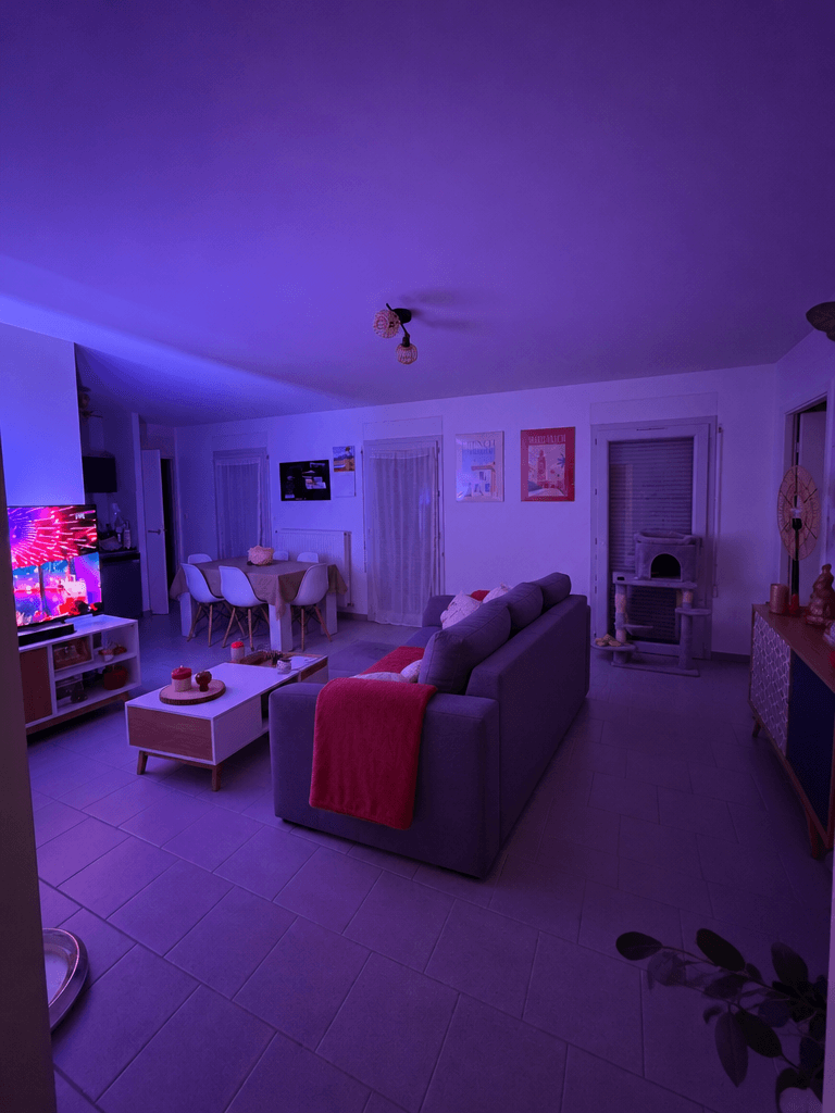 Design d'intérieur en style Contemporary — Salon par GenRoom AI
