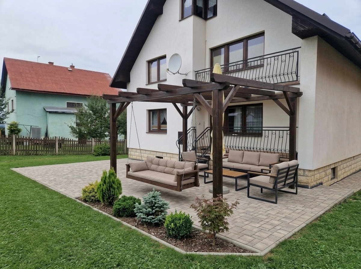 Yard design in no_style style — photo by GenRoom AI