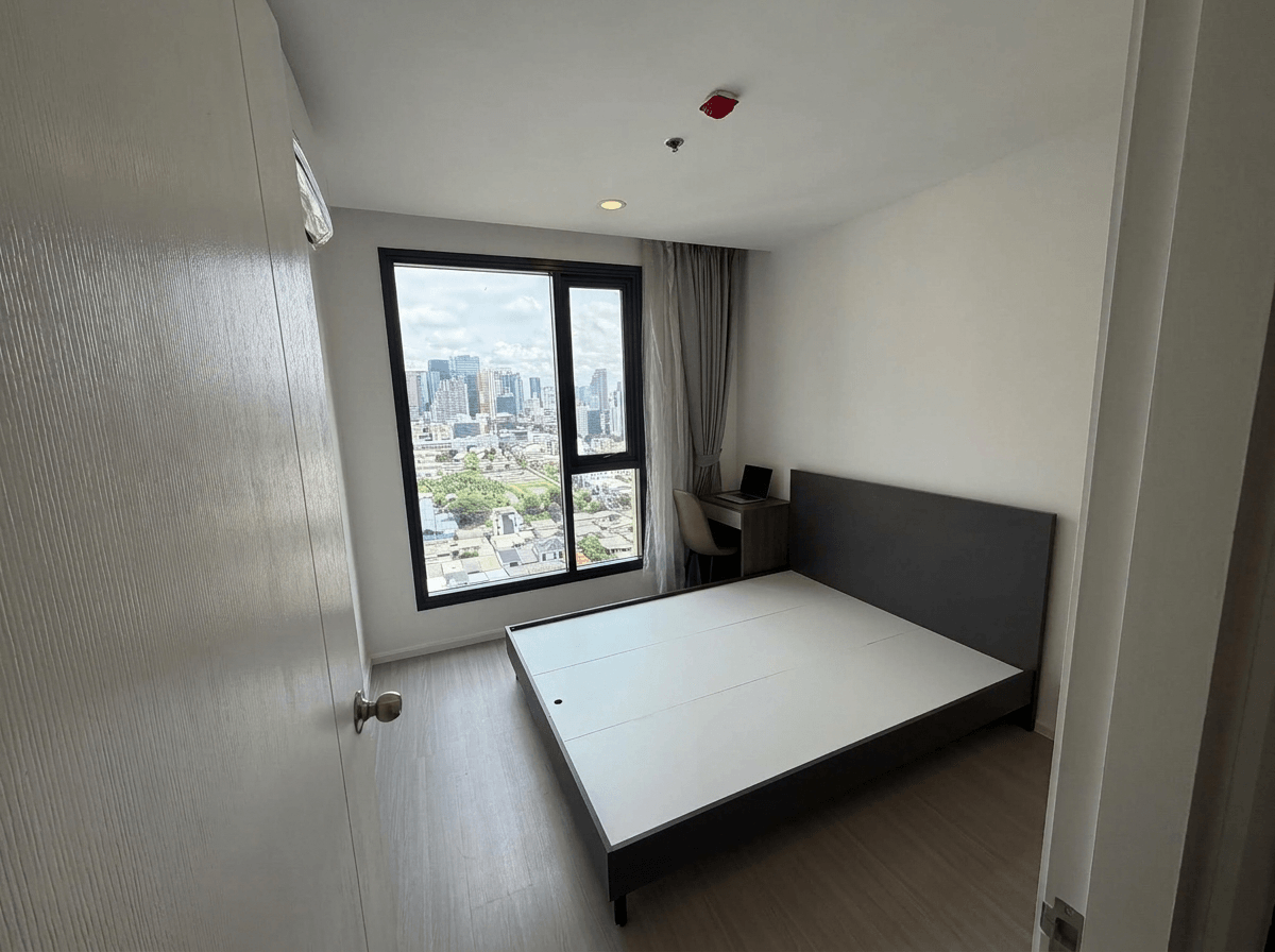 Contemporary Bedroom design — interior photo by GenRoom AI