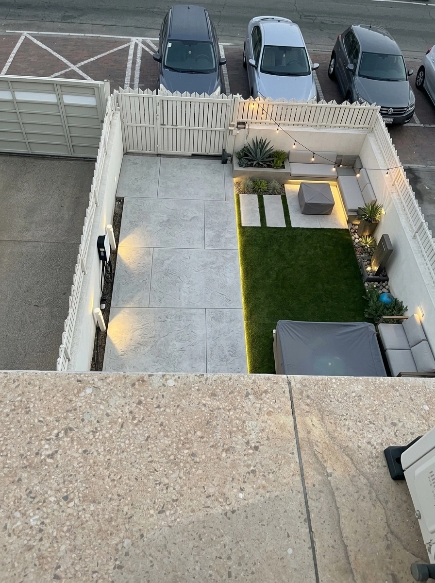 Landscape design in Contemporary Yard style — Yard by GenRoom AI