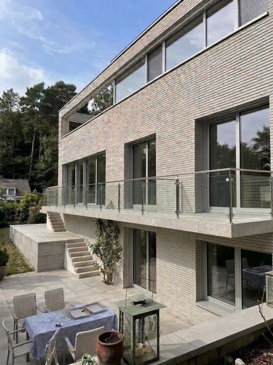 Facade design in Minimalist Facade style — photo by GenRoom AI