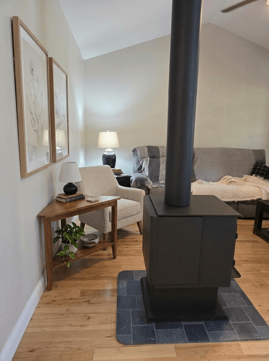 Interior desain di Modern Farmhouse gaya — Ruang Tamu oleh GenRoom AI