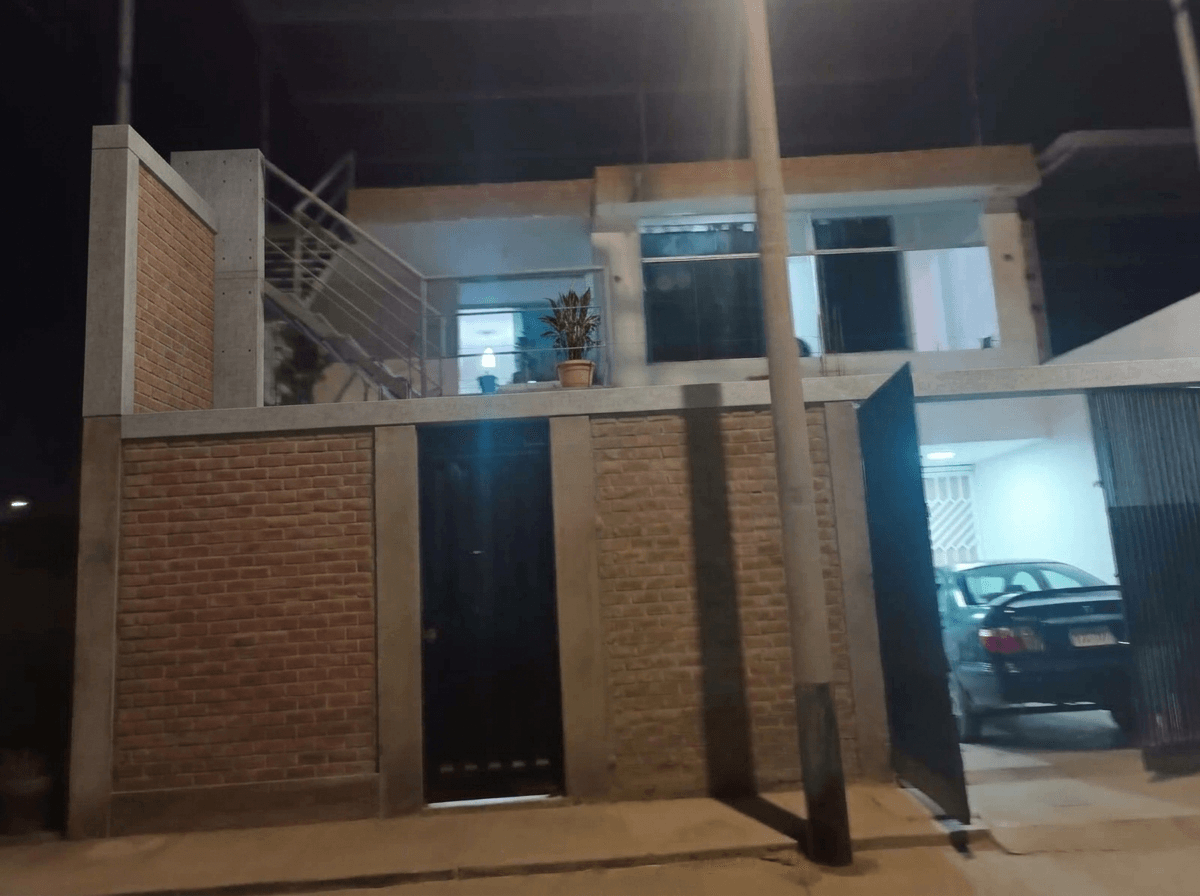Design della facciata in stile Contemporary Facade — Facciata di GenRoom AI
