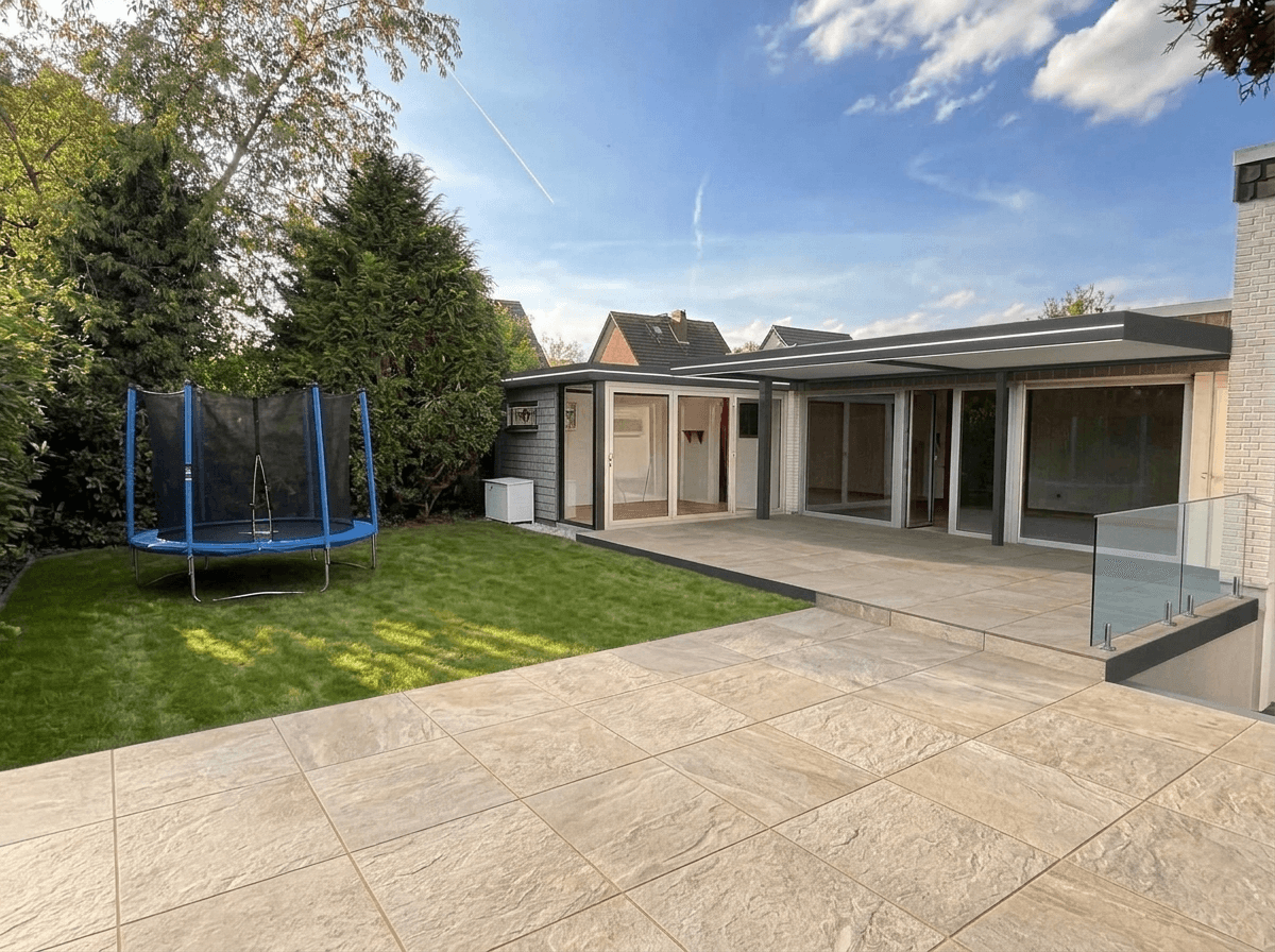 Yard design in no_style style — photo by GenRoom AI
