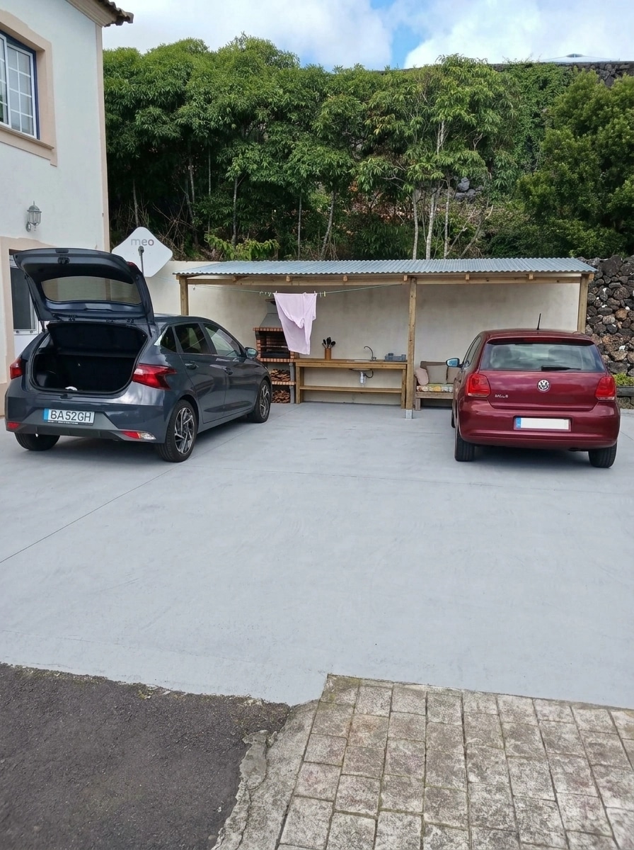 Yard design in no_style style — photo by GenRoom AI