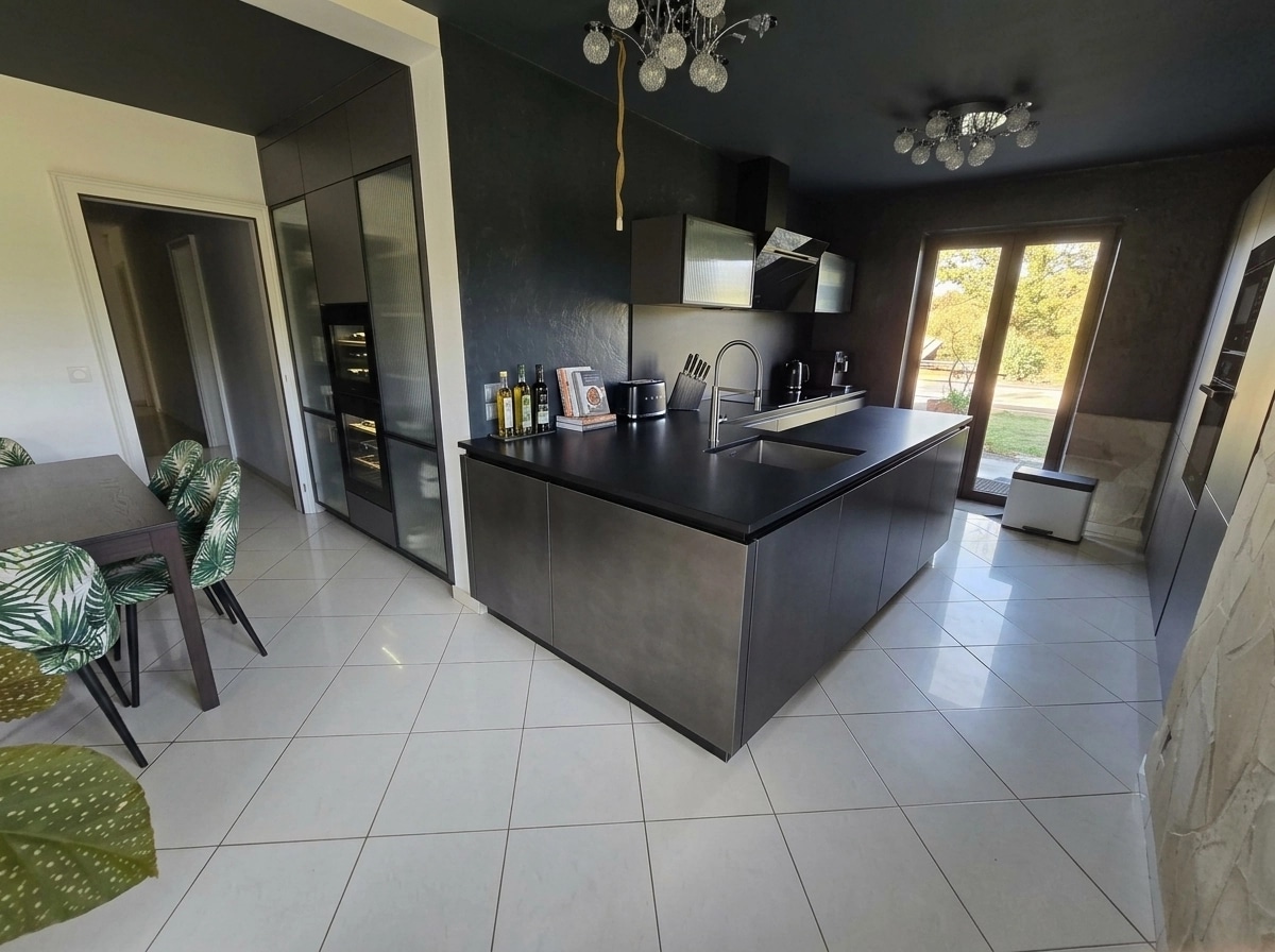 Kitchen interior in Contemporary style — photo by GenRoom AI