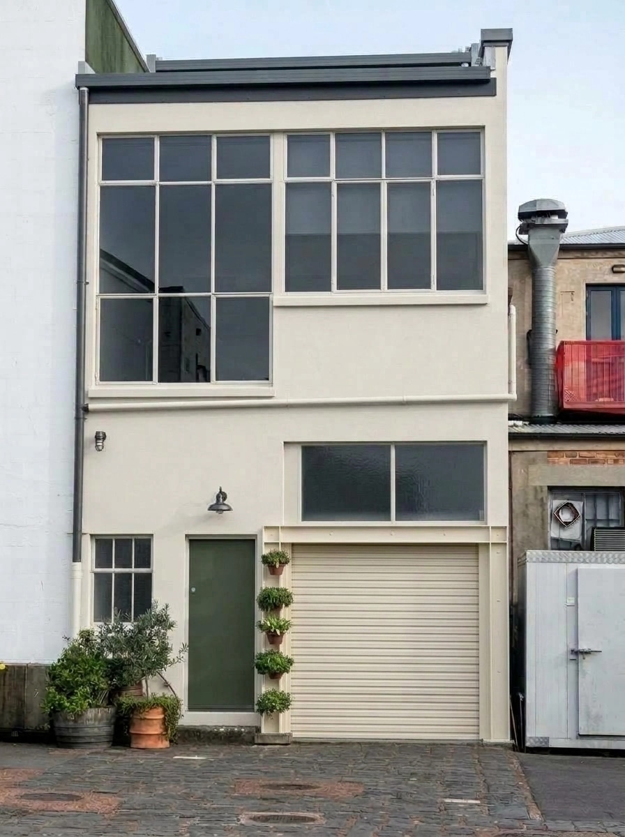 Facade design in Loft Facade style — photo by GenRoom AI