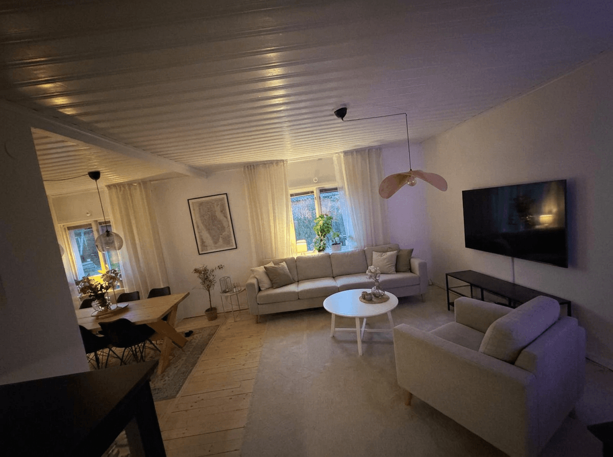 Contemporary Living Room design — interior photo by GenRoom AI