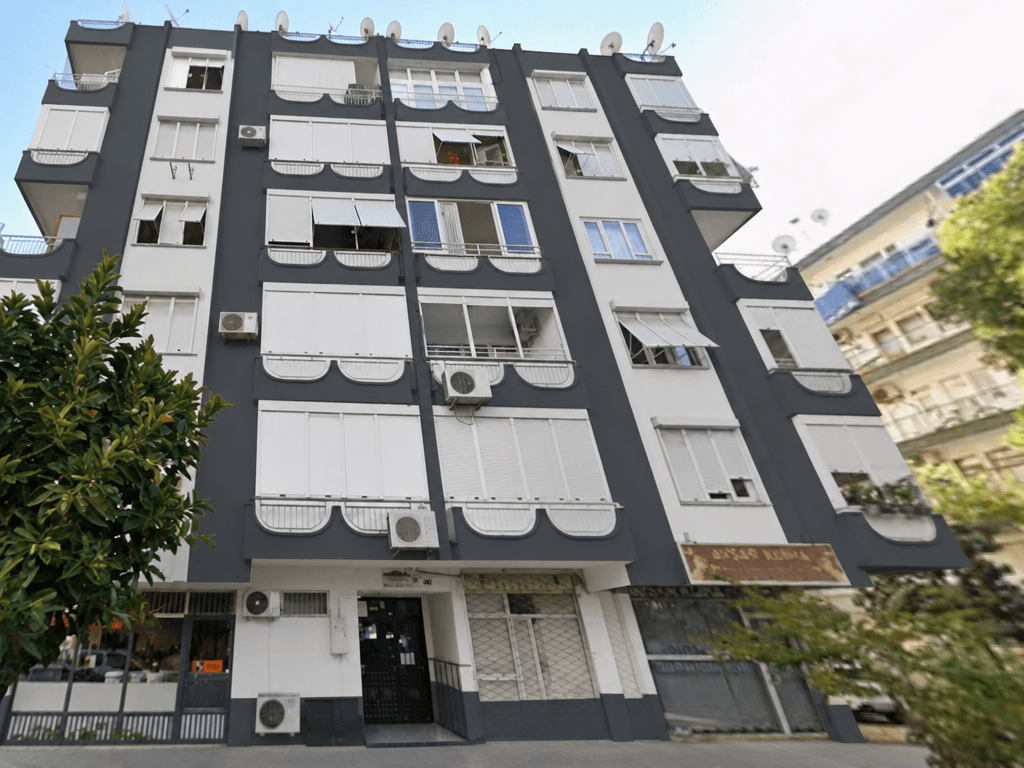 Facade design in Contemporary Facade style — Facade by GenRoom AI