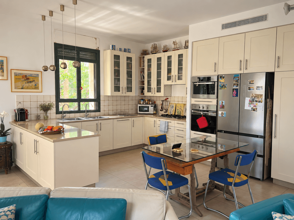 İç mekân tasarımı Art Deco stili — Mutfak GenRoom AI