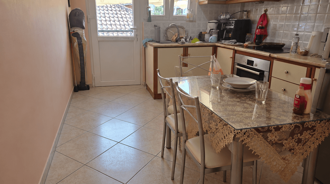 Kitchen interior in Contemporary style — photo by GenRoom AI