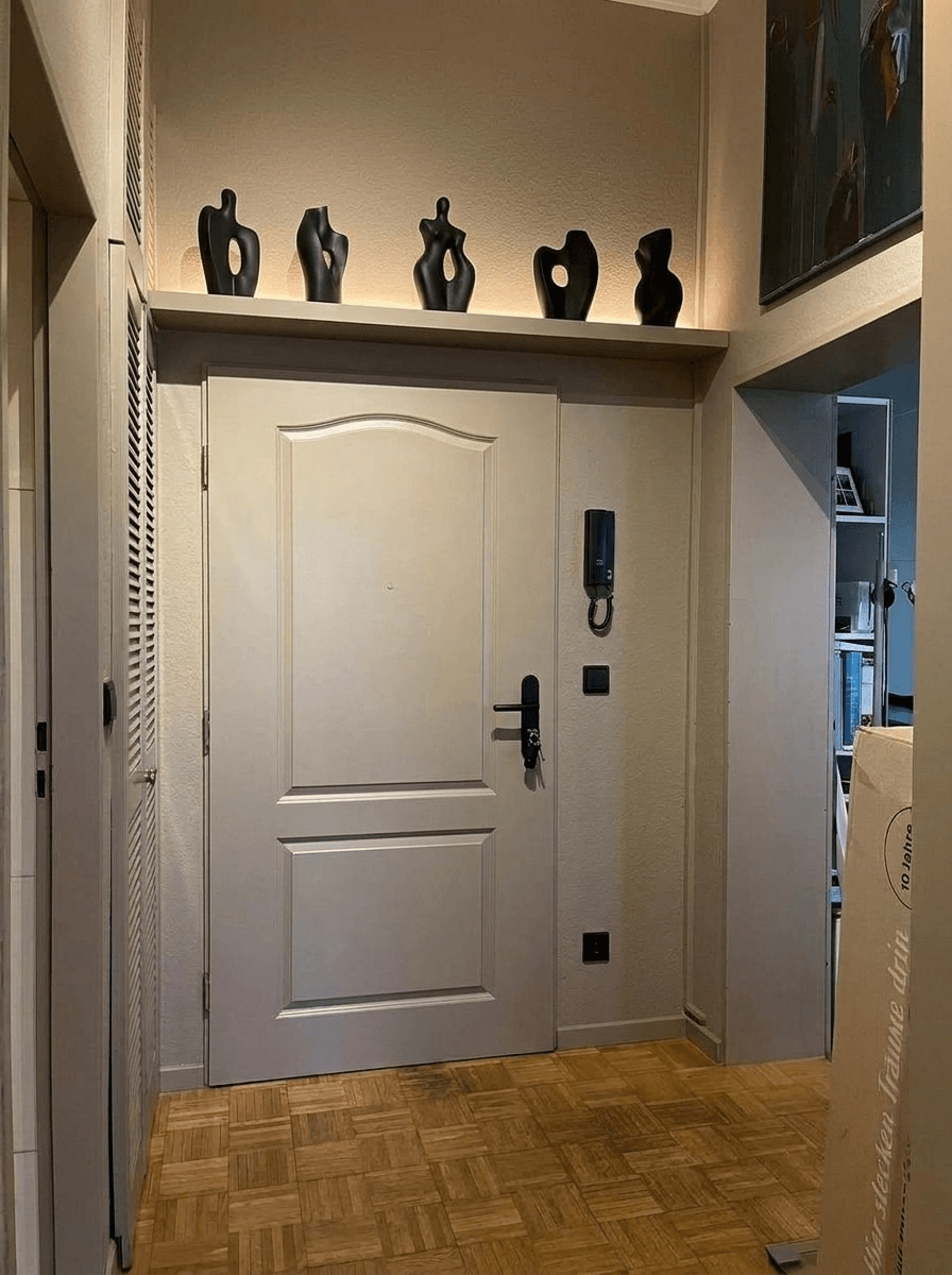 Hallway interior in no_style style — photo by GenRoom AI