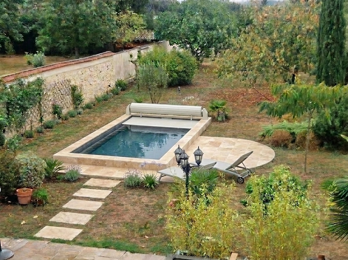 Yard design in no_style style — photo by GenRoom AI