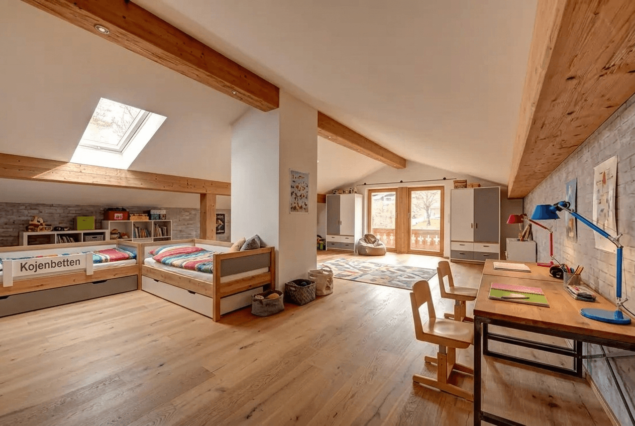 التصميم الداخلي بنمط Loft / Industrial — studio من GenRoom AI