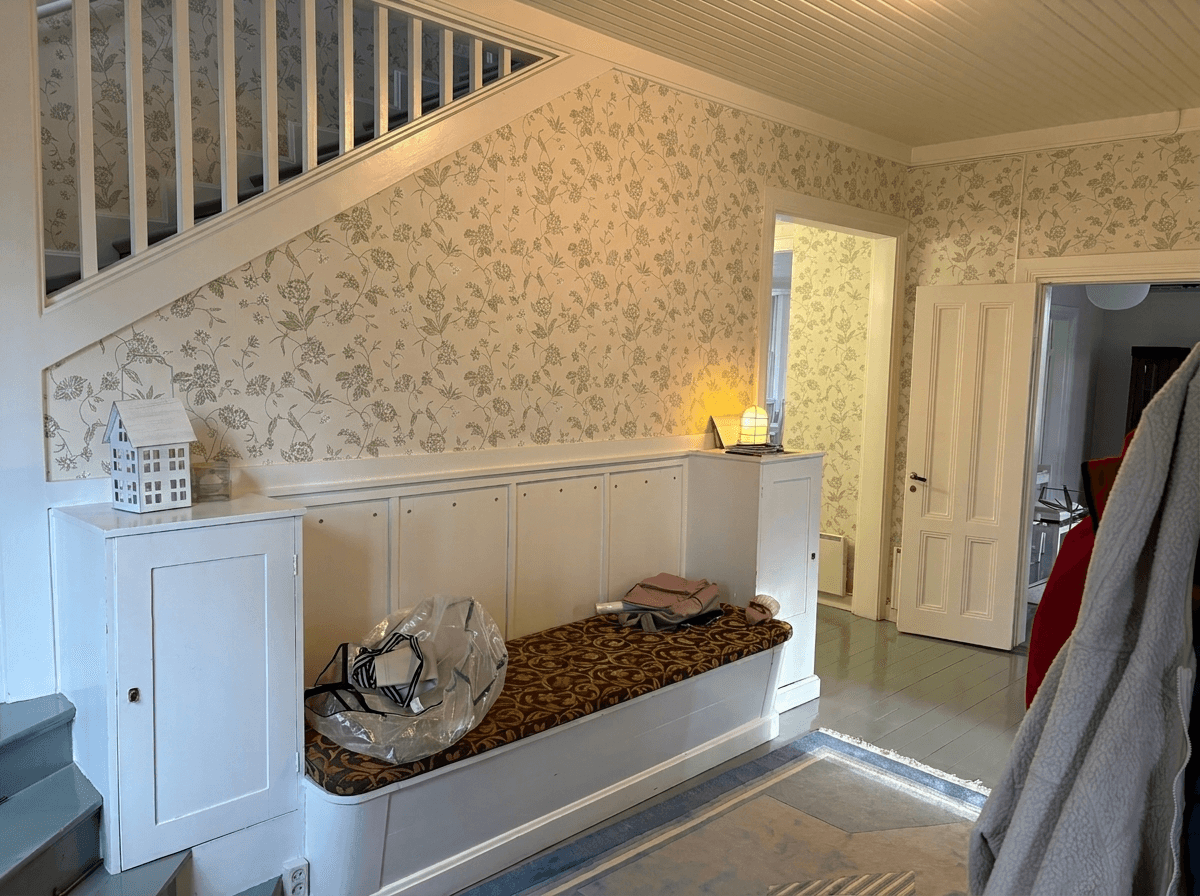 Hallway interior in Scandinavian style — photo by GenRoom AI