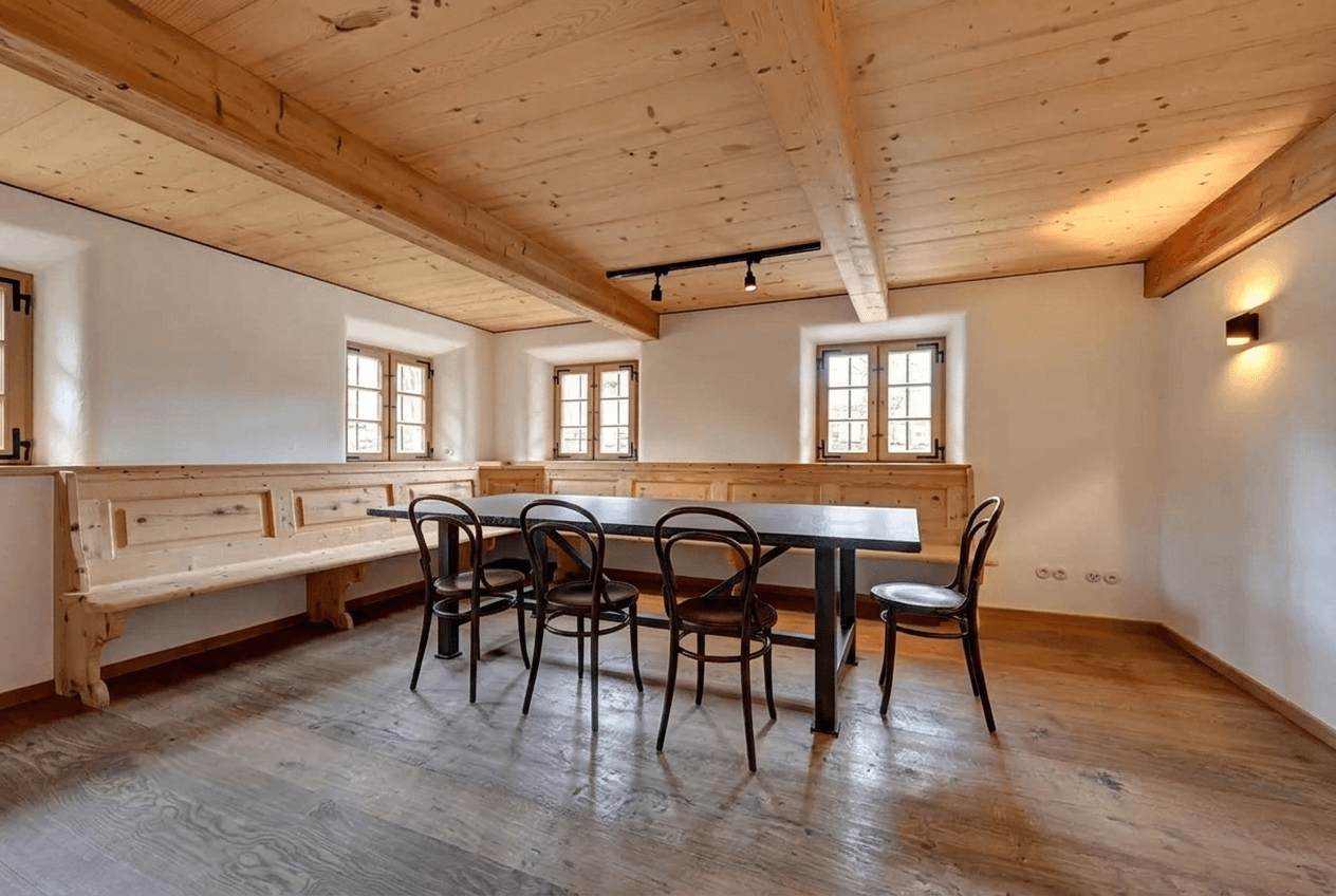 التصميم الداخلي بنمط Loft / Industrial — dining_room من GenRoom AI