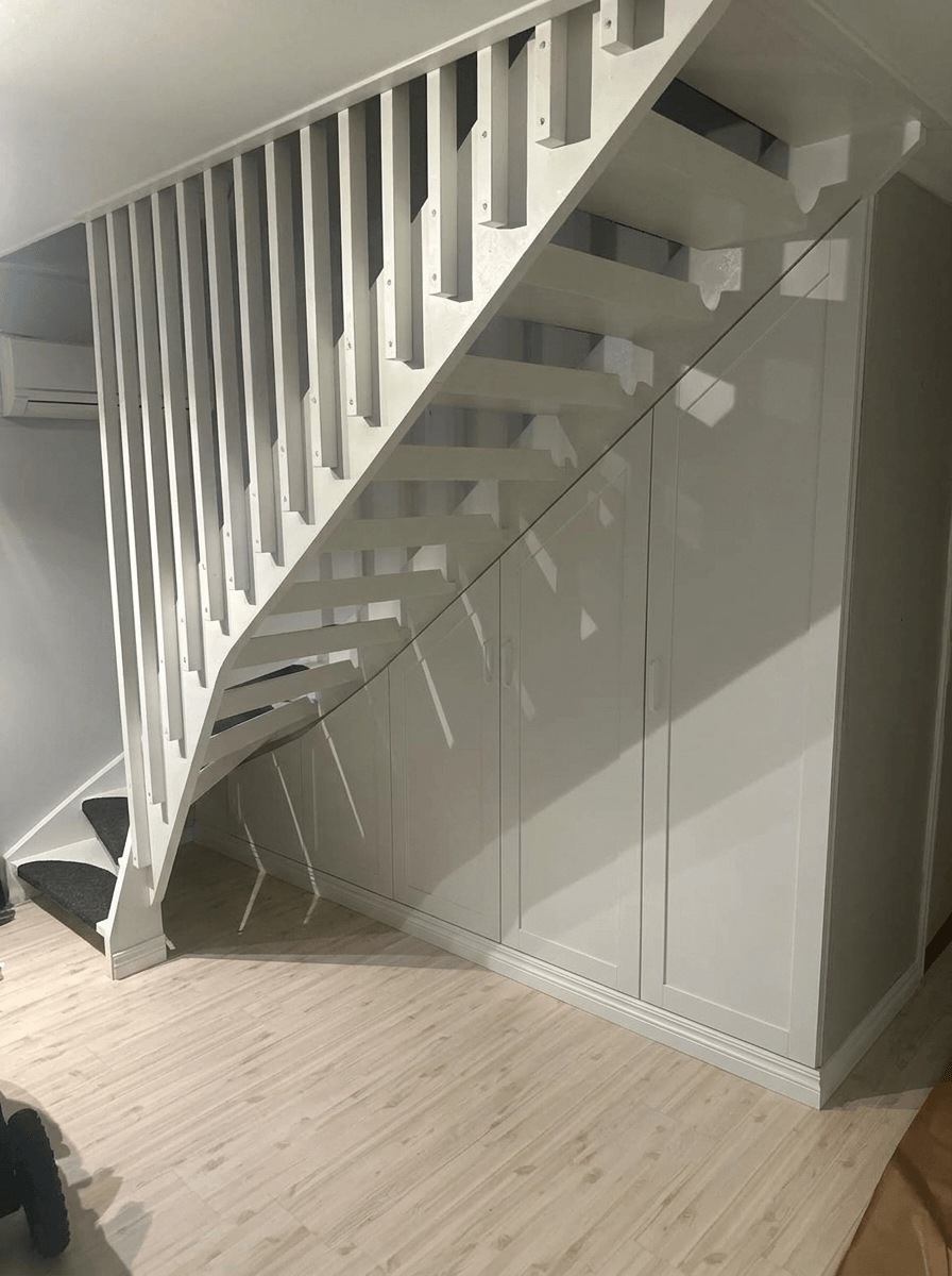 Hallway interior in no_style style — photo by GenRoom AI