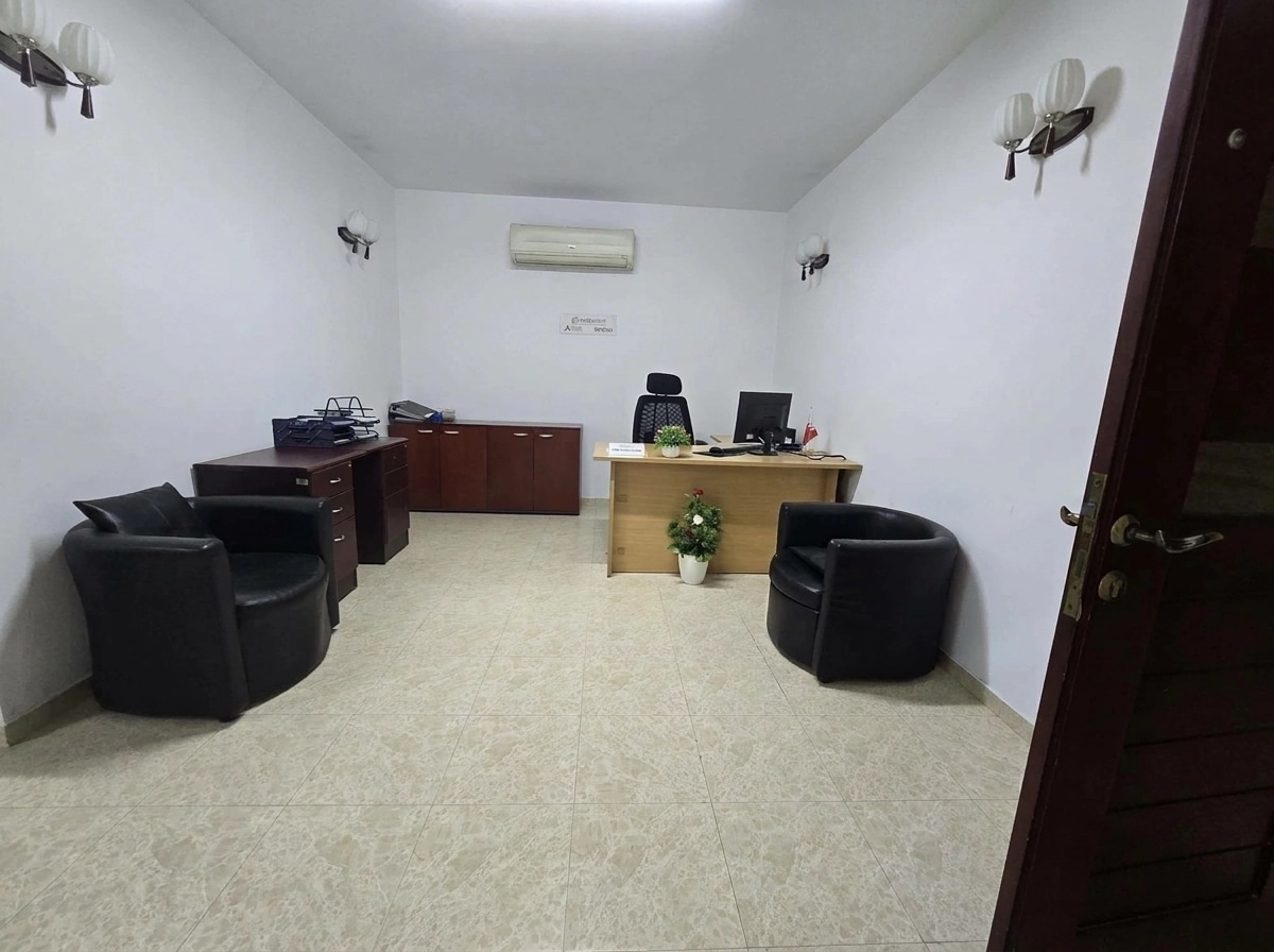 Office interior in no_style style — photo by GenRoom AI