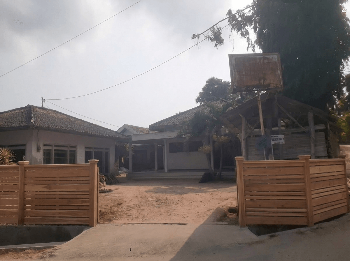 Yard design in no_style style — photo by GenRoom AI