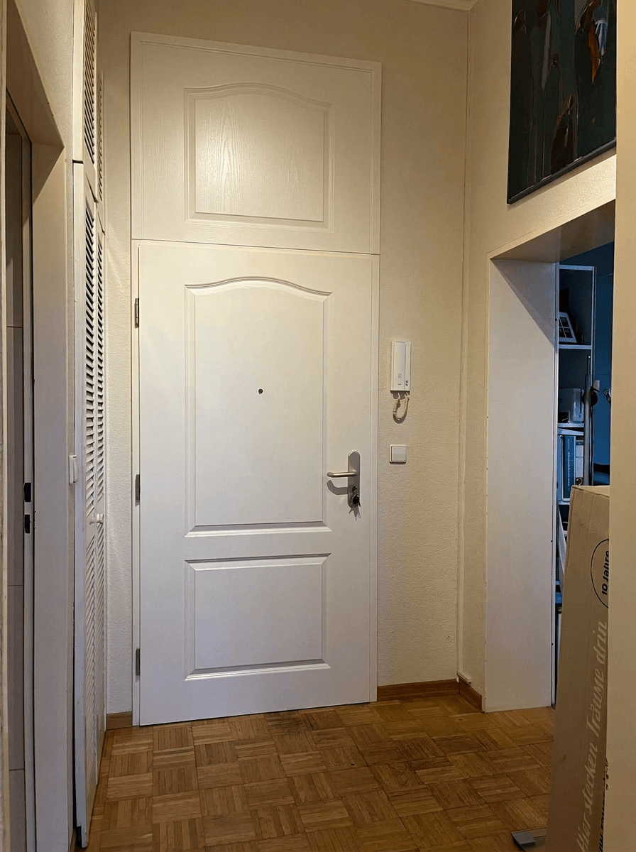 Hallway interior in no_style style — photo by GenRoom AI