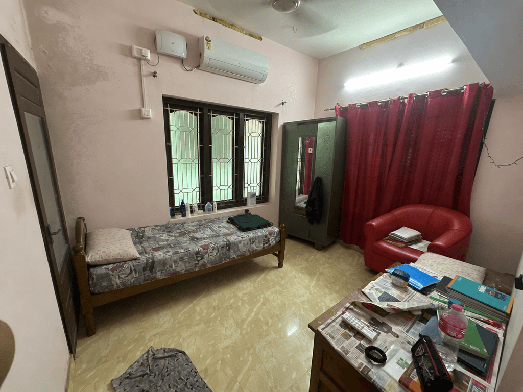 Minimalism Bedroom design — interior photo by GenRoom AI