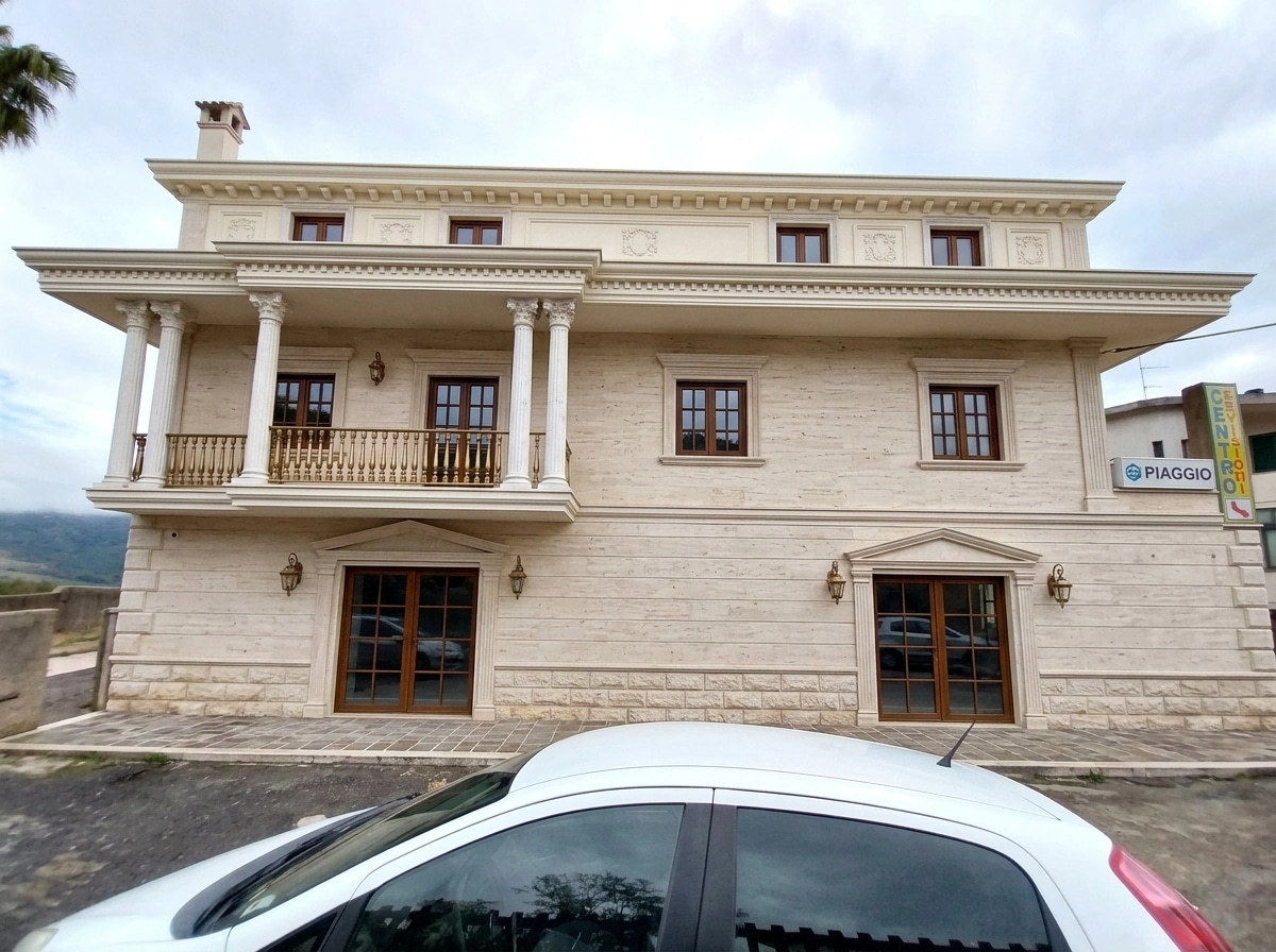 Neoclassic Facade Facade design — facade photo by GenRoom AI
