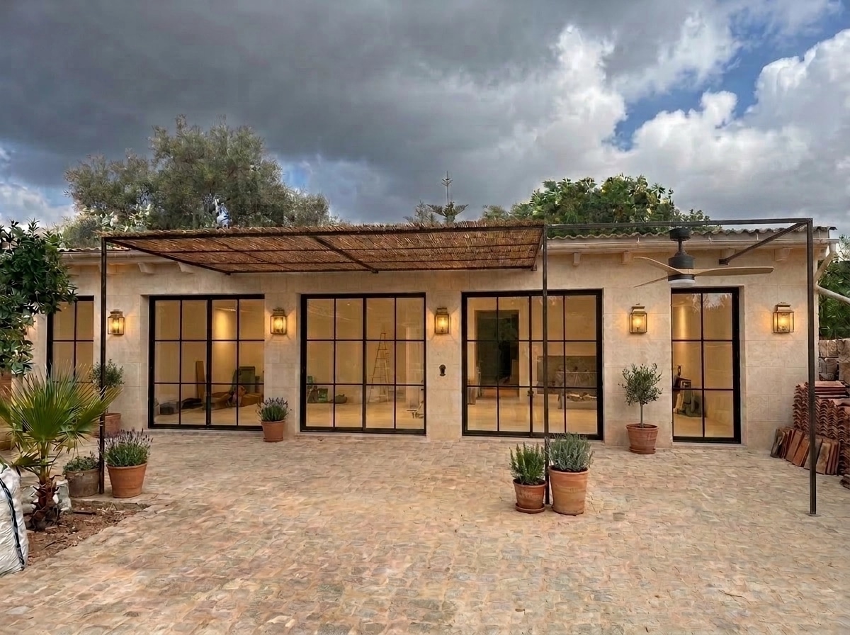 Facade design in Mediterranean Facade style — Facade by GenRoom AI