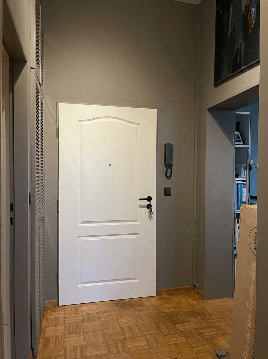 Hallway interior in no_style style — photo by GenRoom AI