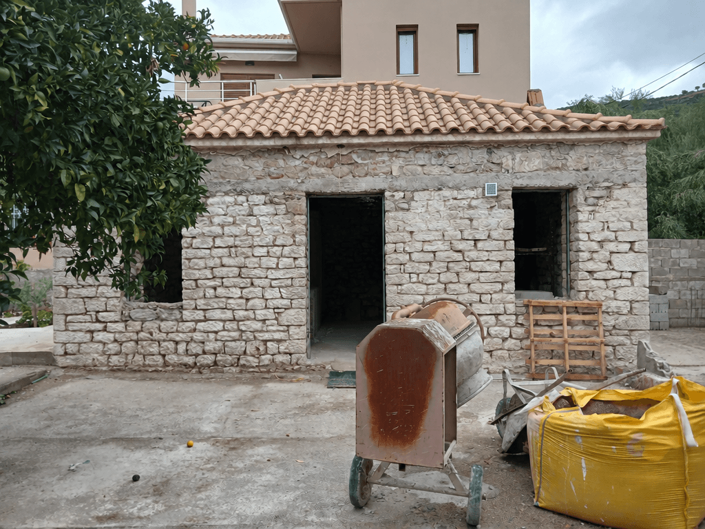Facade design in Mediterranean Facade style — photo by GenRoom AI