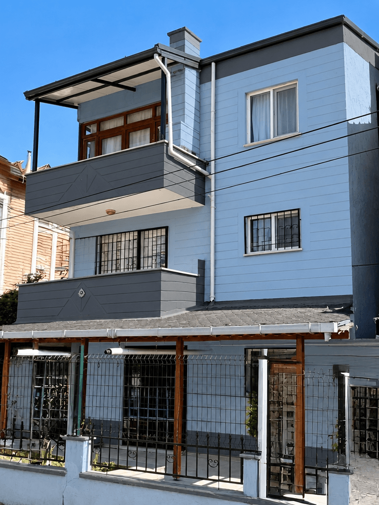 Design de façade en style Contemporary Facade — Façade par GenRoom AI