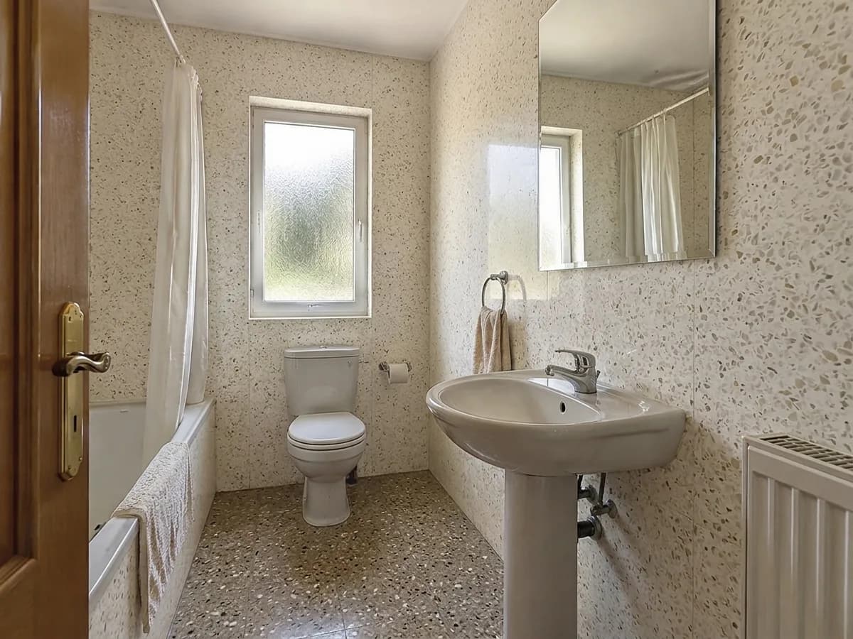 The same bathroom with Terrazzo tiles