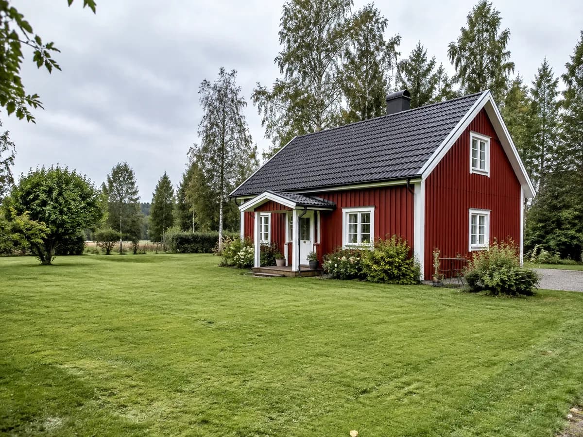 Before — Red cottage